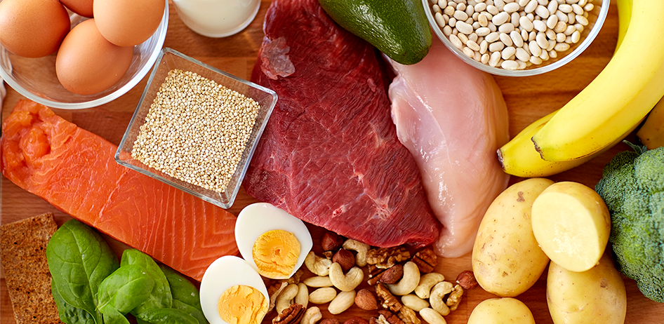 樂禾擁有行業領先的食安管理信息系統，嚴格遵守GAP標準，供應安全、健康的全品類食材，包含蔬菜、水果、肉類、凍品、水產、糧油等，實現從農田到餐桌的全程質量管理。